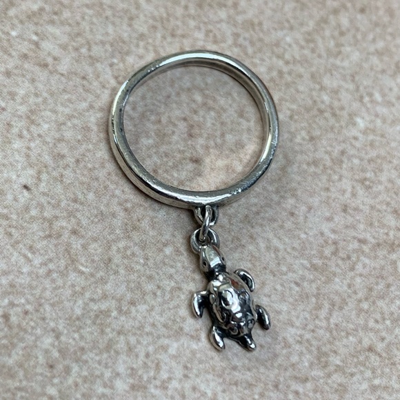 RETIRED James Avery Sterling Silver Turtle Dangle Ring - Picture 1 of 5